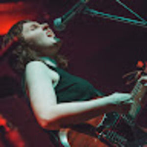 Meet your Posher, Caitlin